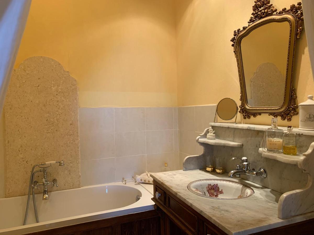 Chateau Sainte Colombe Bed and Breakfast Eksteriør billede